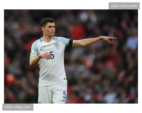 西汉姆联签特拉奥雷提供速度,低风险投资补强边路 西汉姆联签特拉奥雷提供速度,低风险投资补强边路